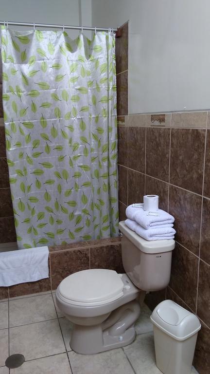Motel Sahara Suites بارانكا المظهر الخارجي الصورة